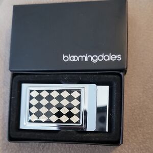 Bloomingdale's Silver and Black Patterned Money Clip